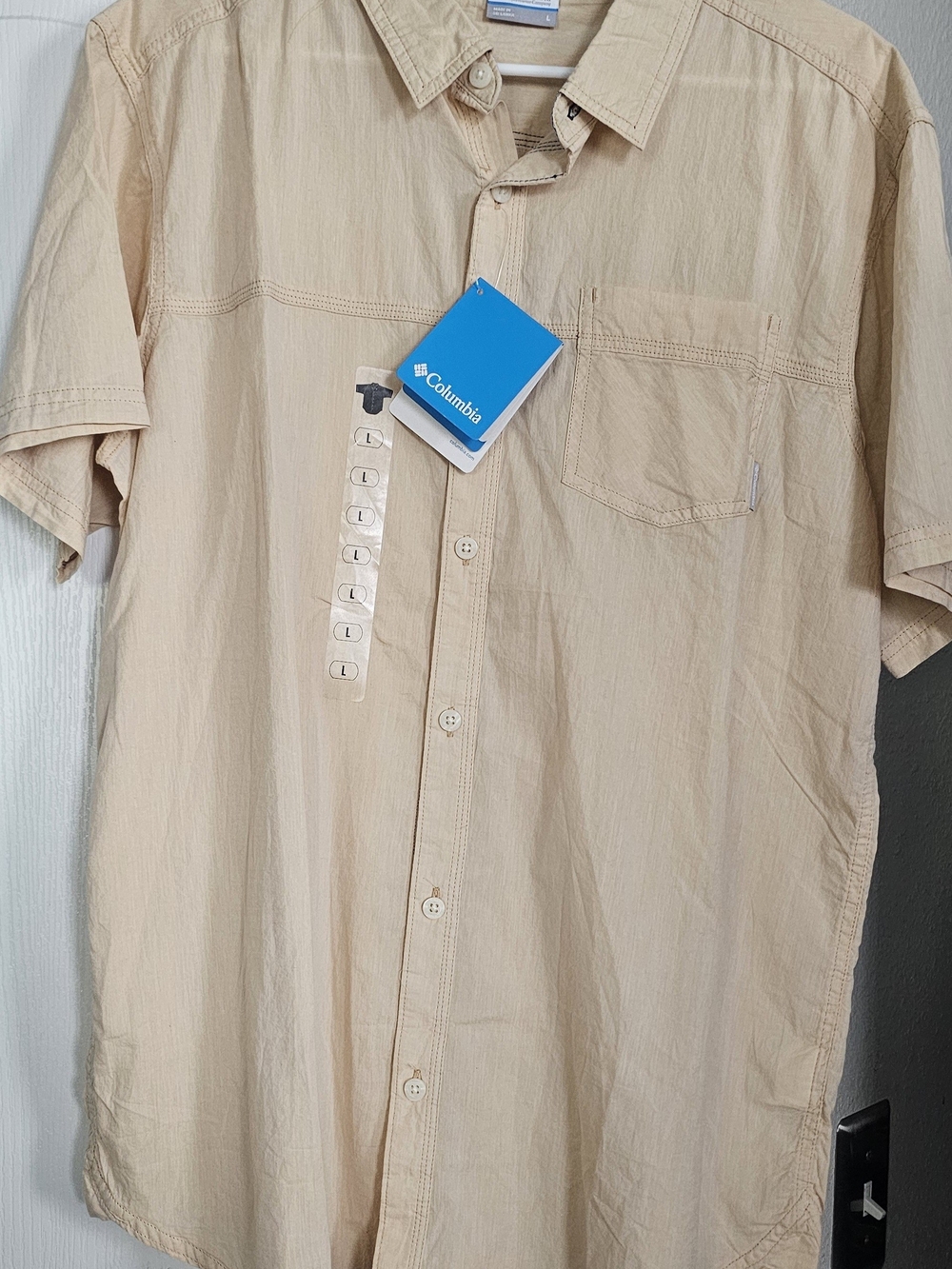 Columbia Men’s Light Yellow Short-Sleeve Button-Down Shirt